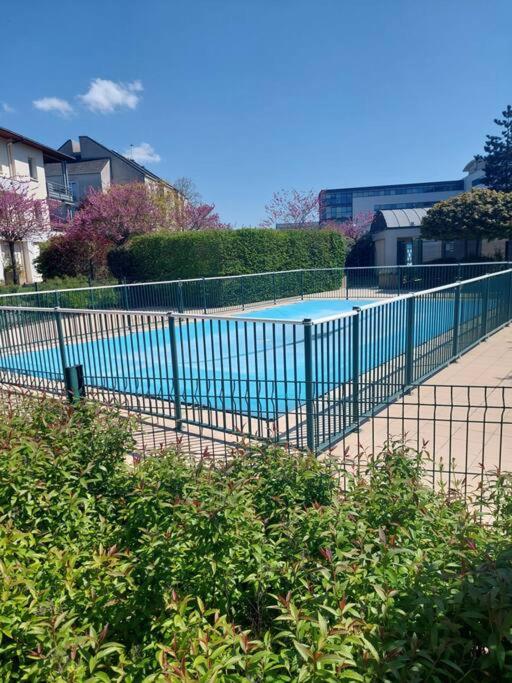 Apartment 65 M² Avec Piscine.