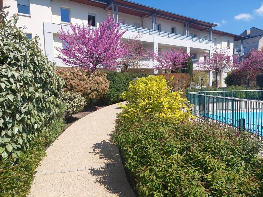 65 M² Avec Piscine. Tours