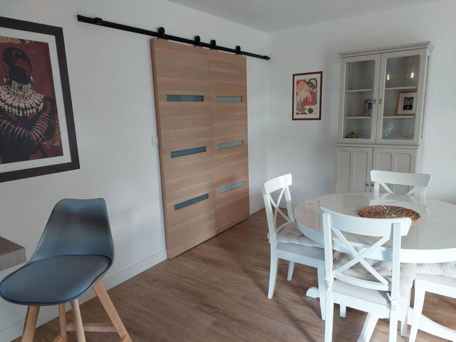 65 M² Avec Piscine. Appartamento