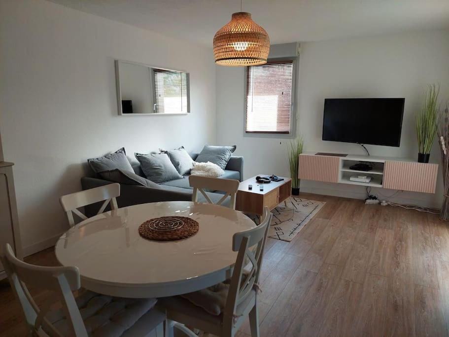 Appartamento 65 M² Avec Piscine.
