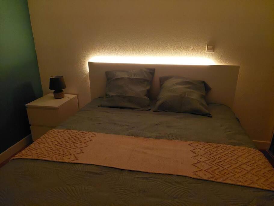 65 M² Avec Piscine. Apartment Tours